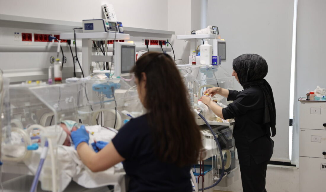 MARDİN (AA) – Mardin'de organları gelişmeden 37 haftalıkken doğan ve