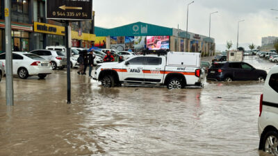 MARDİN (AA) – Mardin'in Artuklu ve Kızıltepe ilçelerinde etkili olan