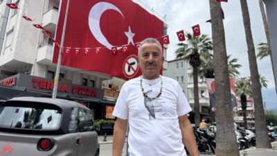 MUĞLA (AA) – Muğla'nın Marmaris ilçesinde, terzi Salih Yazgan'ın girişimiyle