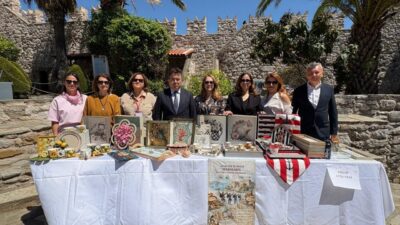 - Geleneksel ev objeleri ve yöresel yemeklerin sergilendiği programda, teknoloji