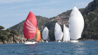 - Hava şartları dolayısıyla bugünkü yarışlar iptal edildi
- 6 ayaktan