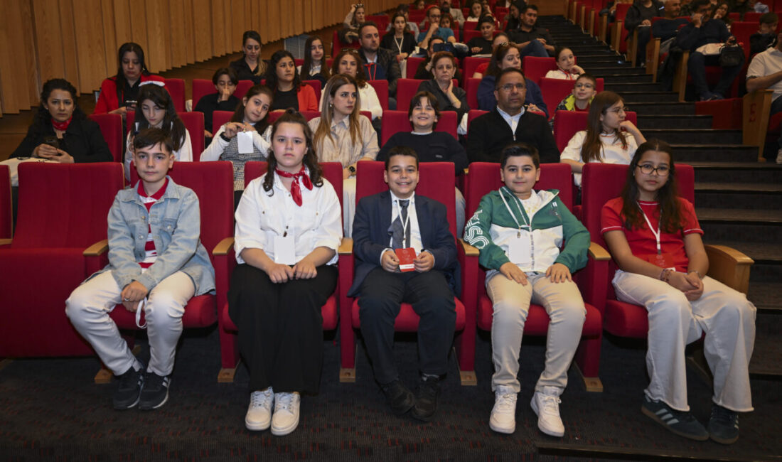 TBMM (AA) – Meclis'te düzenlenen "23 Nisan Çocuk Forumu" kapsamında,