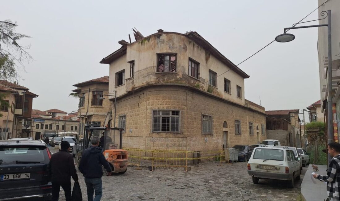 MERSİN (AA) – Mersin'in Tarsus ilçesinde boş olduğu öğrenilen 2
