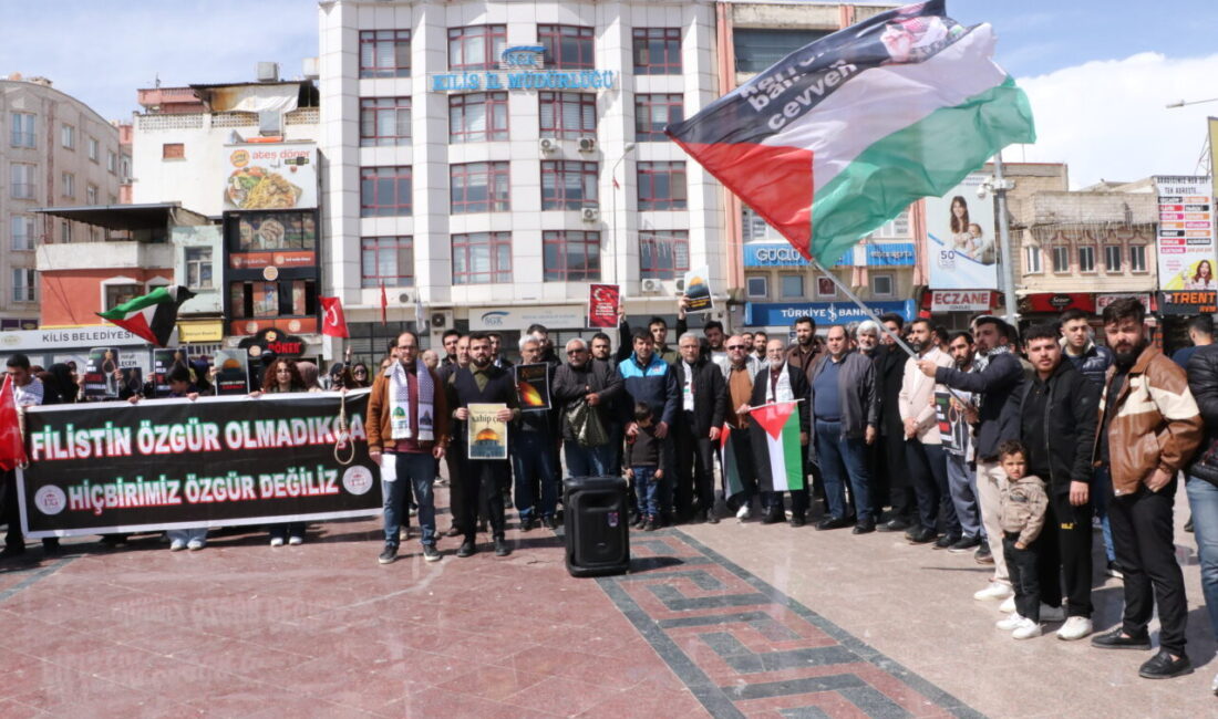 KİLİS (AA) – Kilis'te Mescid-i Aksa'nın kapalı tutulması ve İsrail'in