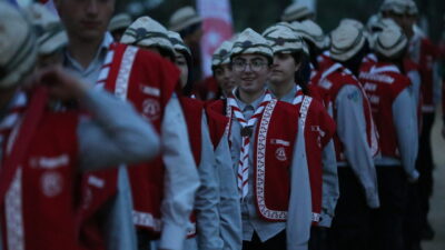 - Gençlik ve Spor Bakan Yardımcısı Safa Koçoğlu Gürsoy, kampı
