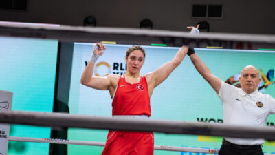 ANKARA (AA) – Milli boksörler Emrah Yaşar ve Büşra Işıldar,