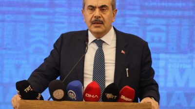 - "Çocuklarımızın Türkçeyi kullanma becerilerinin gün geçtikçe geliştiğini görüyoruz. Birkaç