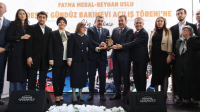 - "Milletin çoluğunu çocuğunu kandırmak, nereye gittiği belli olmayan, ne