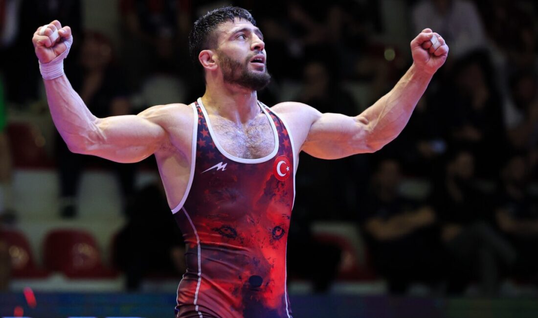 - Grekoromen stil 72 kiloda üçüncü olan Cengiz Arslan:
- "Tüm