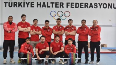- Yarın başlayacak organizasyonda Türkiye adına 7'si kadın 15 sporcu