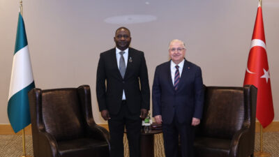 - Yaşar Güler, forum için Antalya'ya gelen Kosova Başbakan Yardımcısı