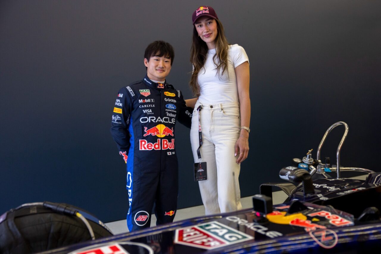 İSTANBUL (AA) – Milli voleybolcu Hande Baladın, Red Bull Racing'in