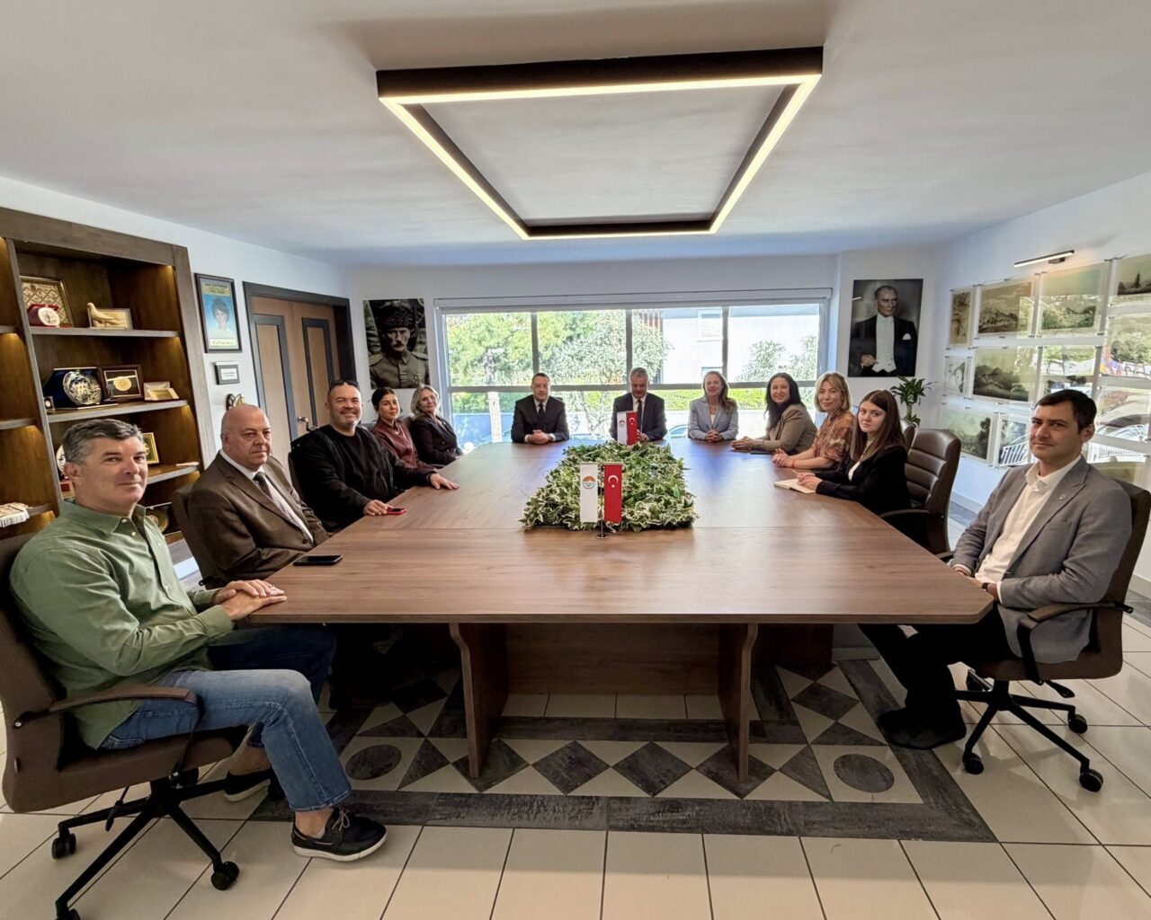 MUĞLA (AA) – Moldova'nın Ankara Büyükelçisi Oleg Serebrian, ekonomik ve