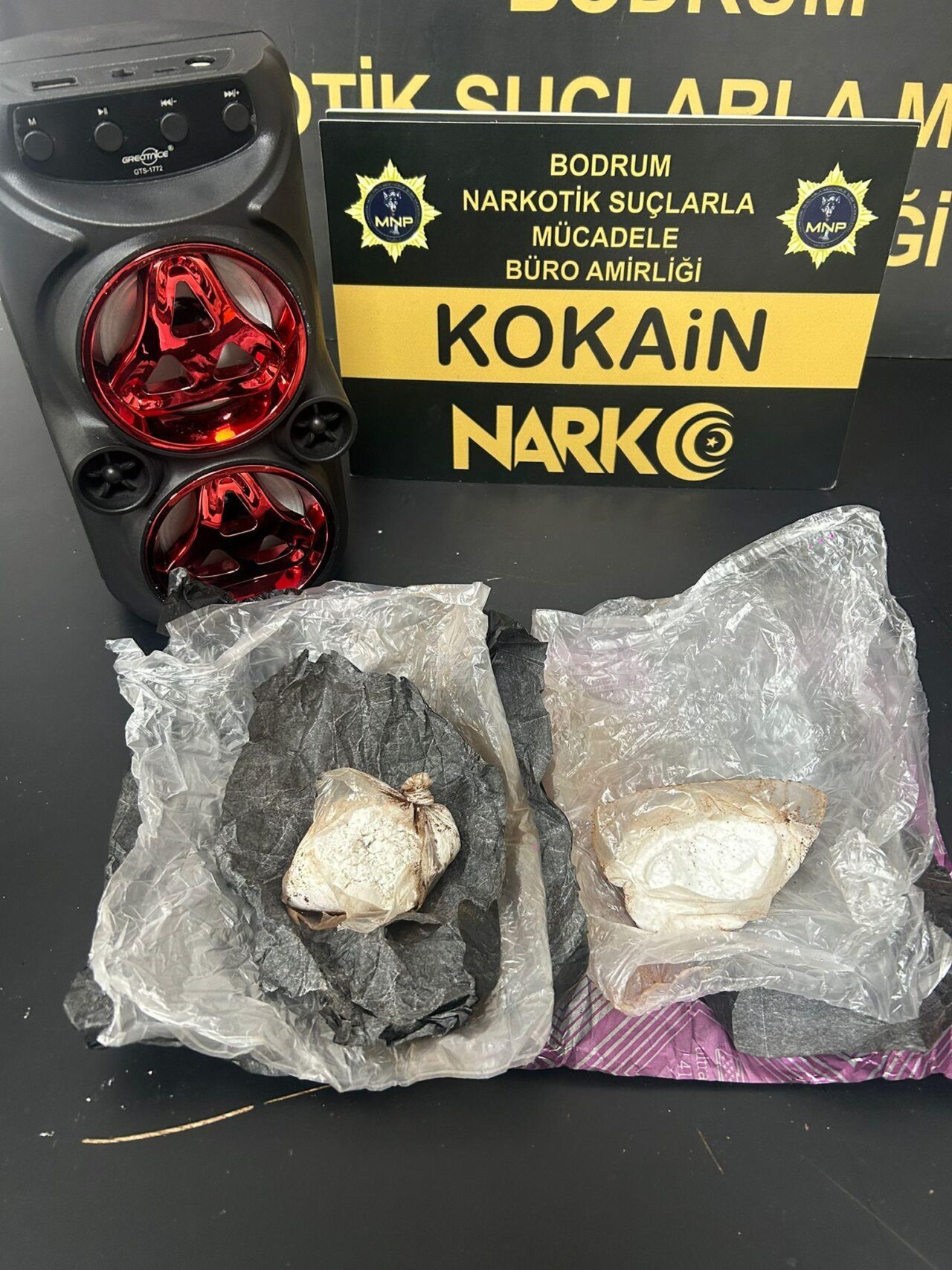 MUĞLA (AA) – Muğla'nın Bodrum ilçesinde kargo paketinde 75 gram