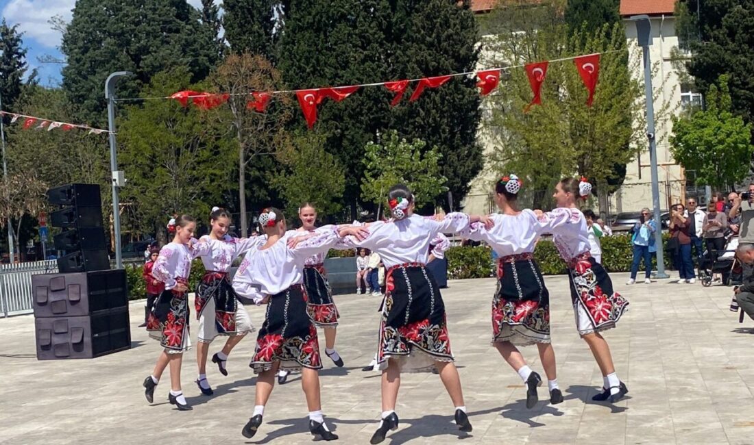 MUĞLA (AA) – Muğla'nın Menteşe ilçesinde 23 Nisan Ulusal Egemenlik