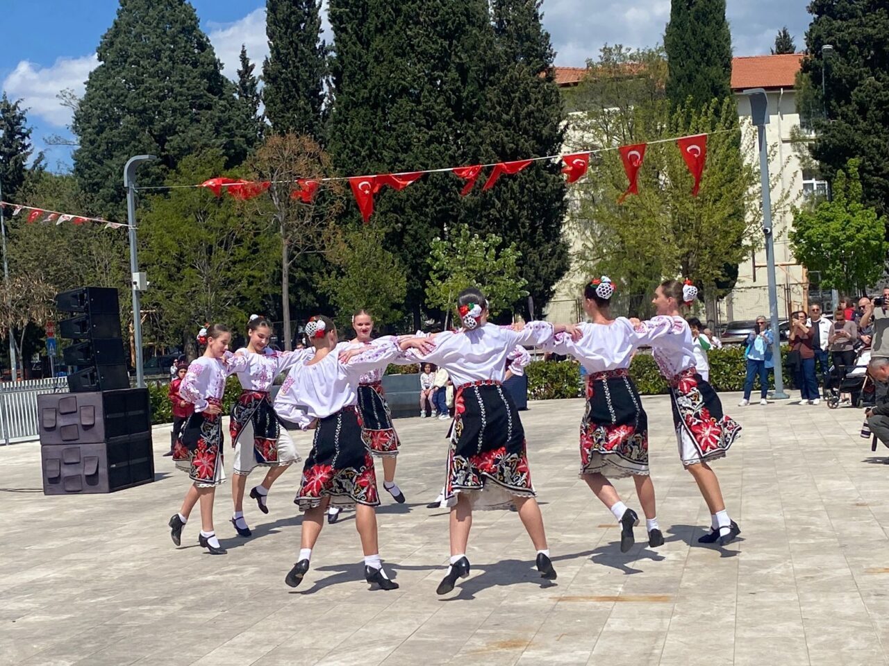 MUĞLA (AA) – Muğla'nın Menteşe ilçesinde 23 Nisan Ulusal Egemenlik