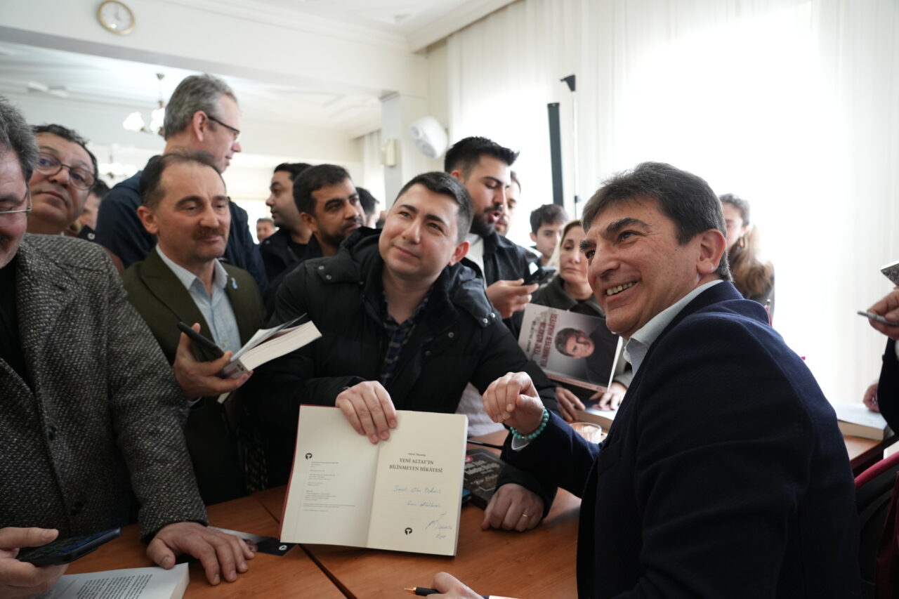 - OYAK Genel Müdürü Prof. Dr. Murat Yalçıntaş:
- "(Altay Ana
