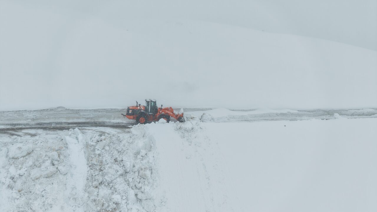 MUŞ (AA) – Muş'un Hasköy ilçesi ile Bitlis'in Mutki ilçesine