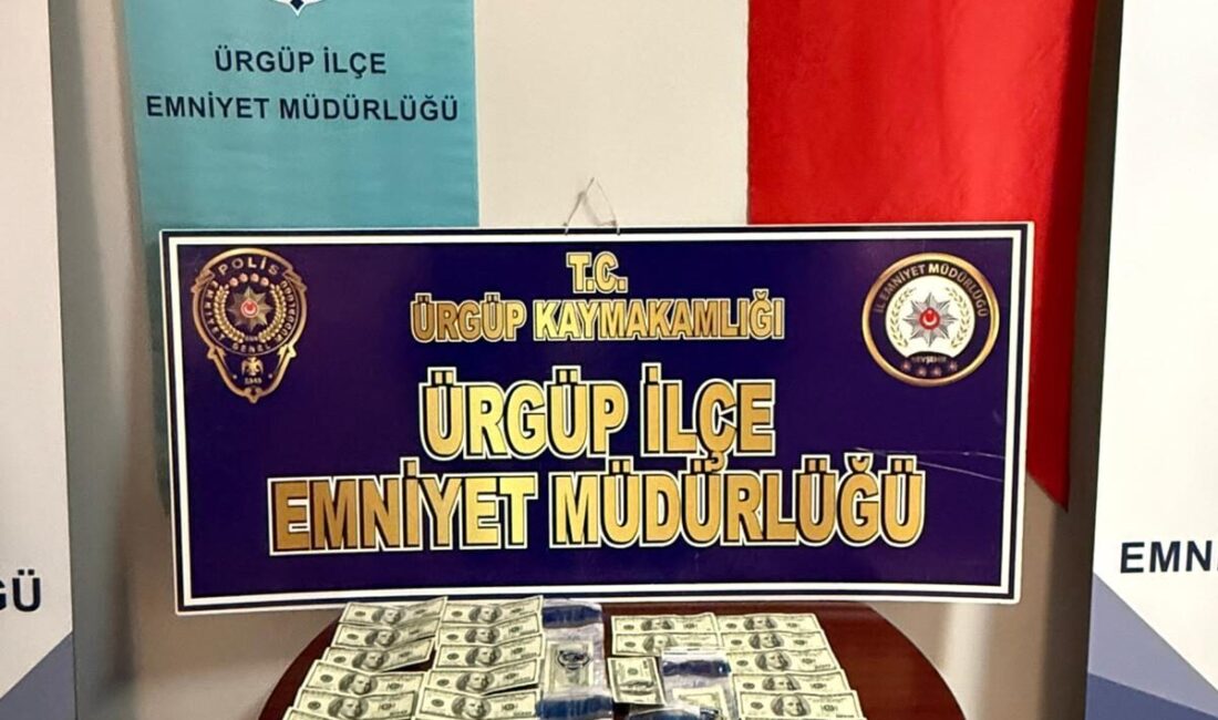 NEVŞEHİR (AA) – Nevşehir'in Ürgüp ilçesinde piyasaya sahte dolar sürdükleri