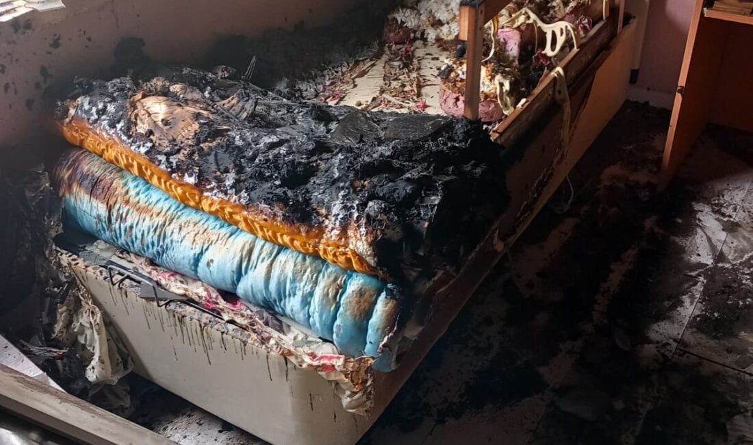 NEVŞEHİR (AA) – Nevşehir'in Avanos ilçesinde müstakil bir evde yıldırım