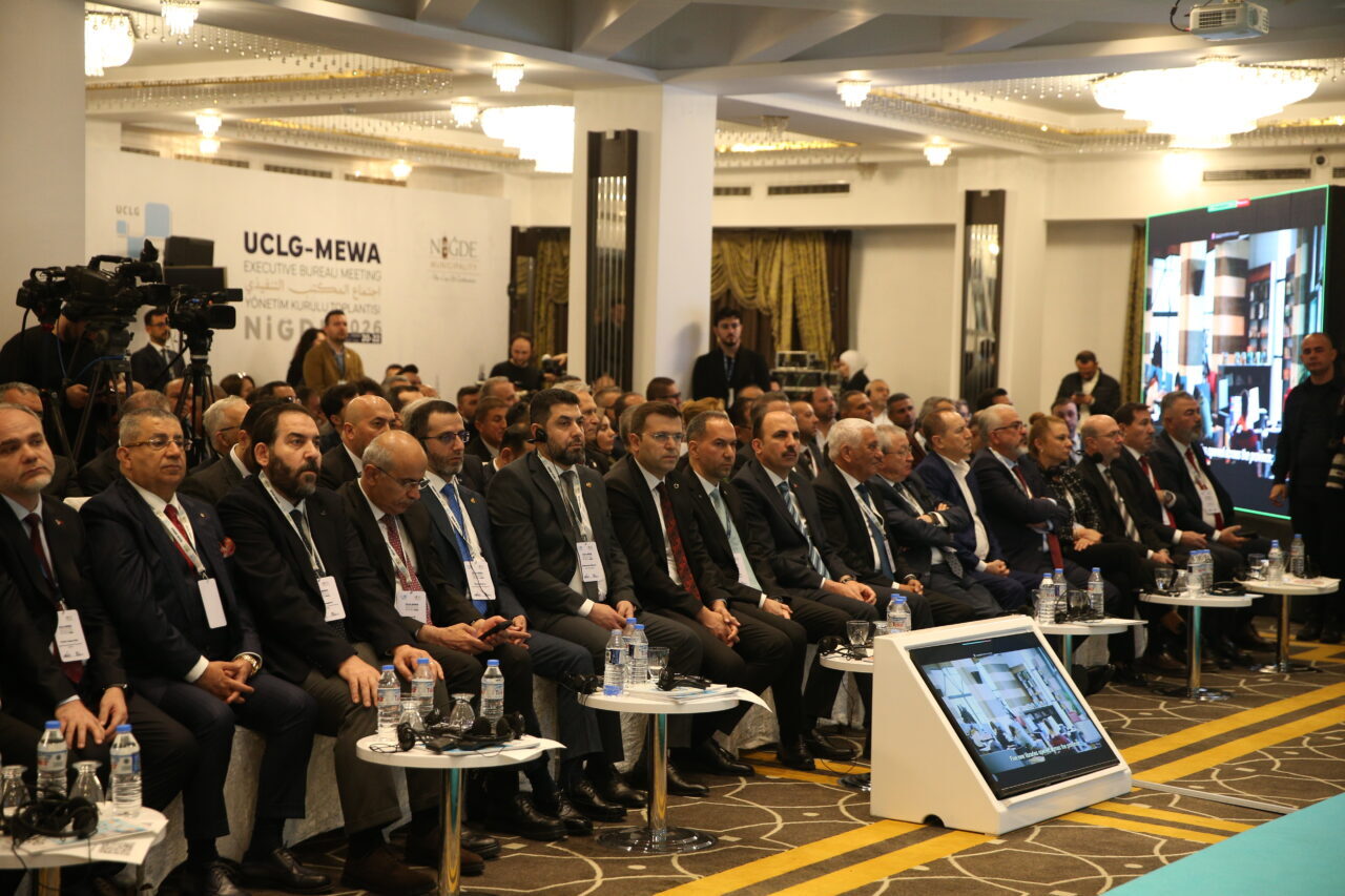 NİĞDE (AA) – Niğde'de Birleşmiş Kentler ve Yerel Yönetimler Orta