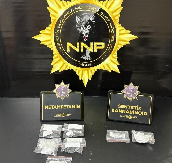 NİĞDE (AA) – Niğde merkez ve Bor ilçelerinde düzenlenen uyuşturucu