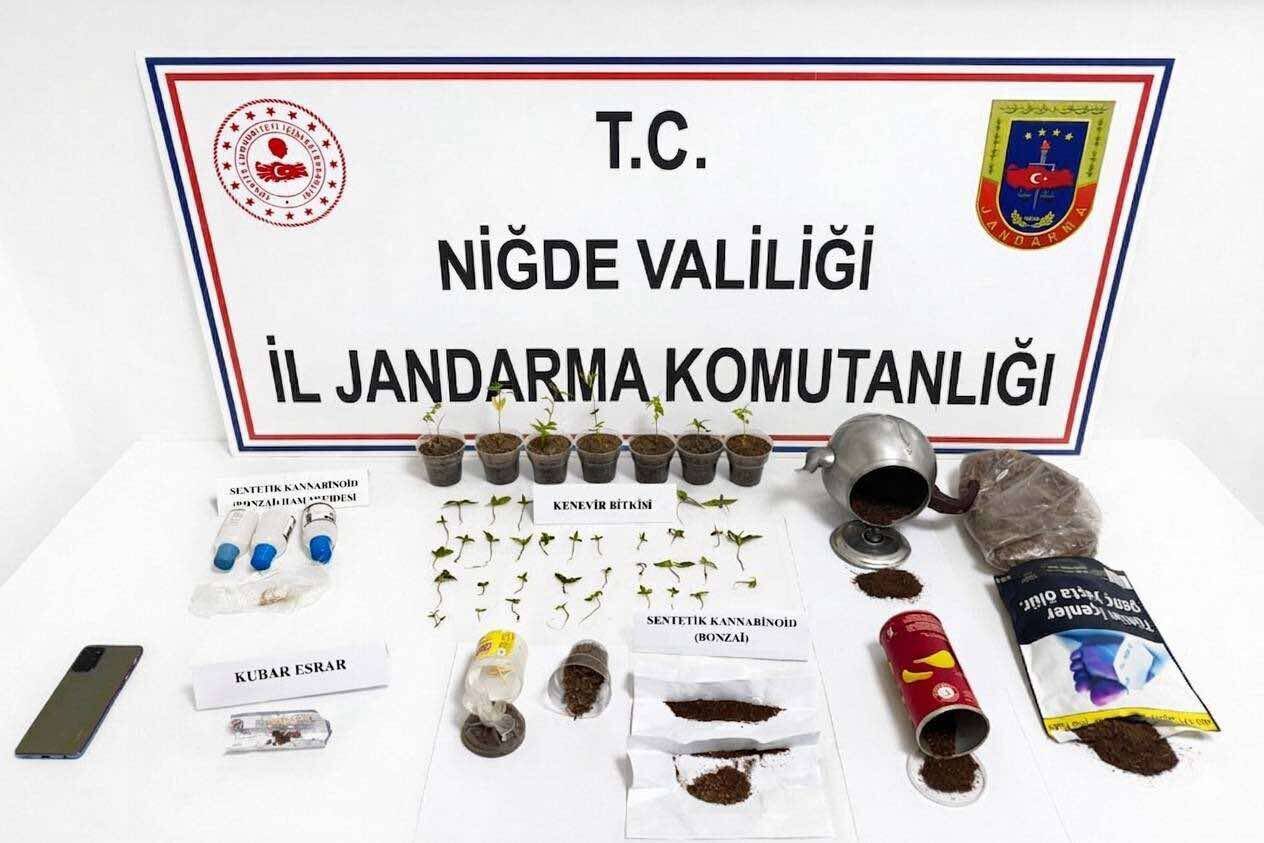 NİĞDE (AA) – Niğde'nin Bor ilçesinde düzenlenen uyuşturucu operasyonunda 481