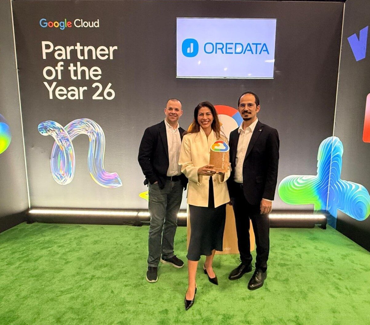 - Oredata Kurucusu ve CEO'su Ömer Faruk Kurt:
- "Türkiye, açılacak