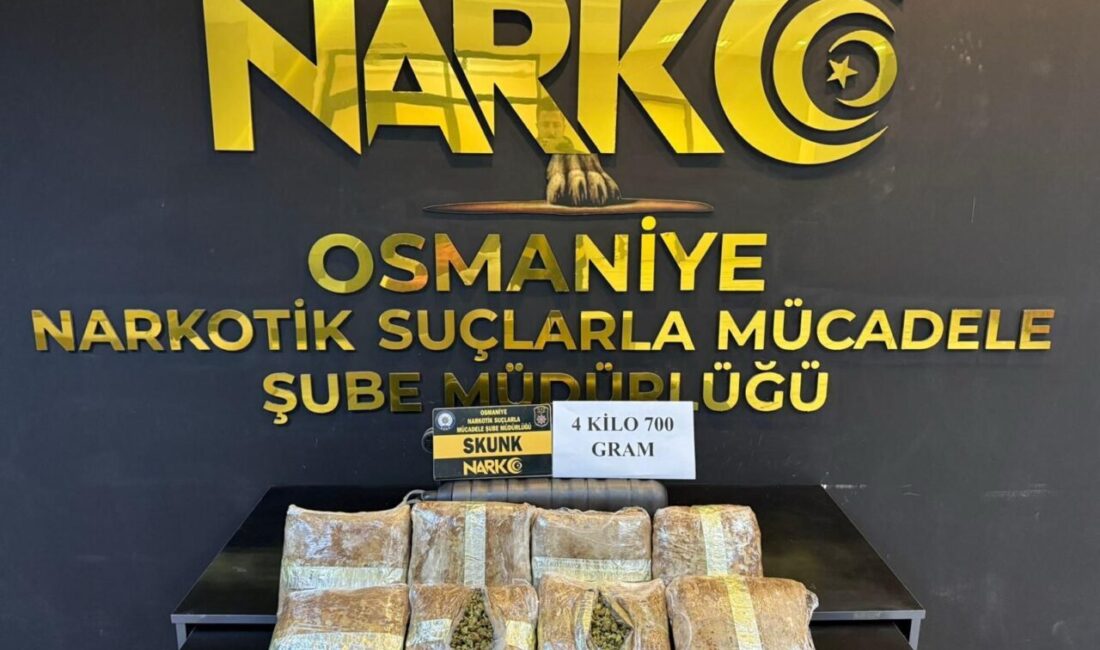 OSMANİYE (AA) – Osmaniye'de 3 farklı araçta yapılan aramada 5