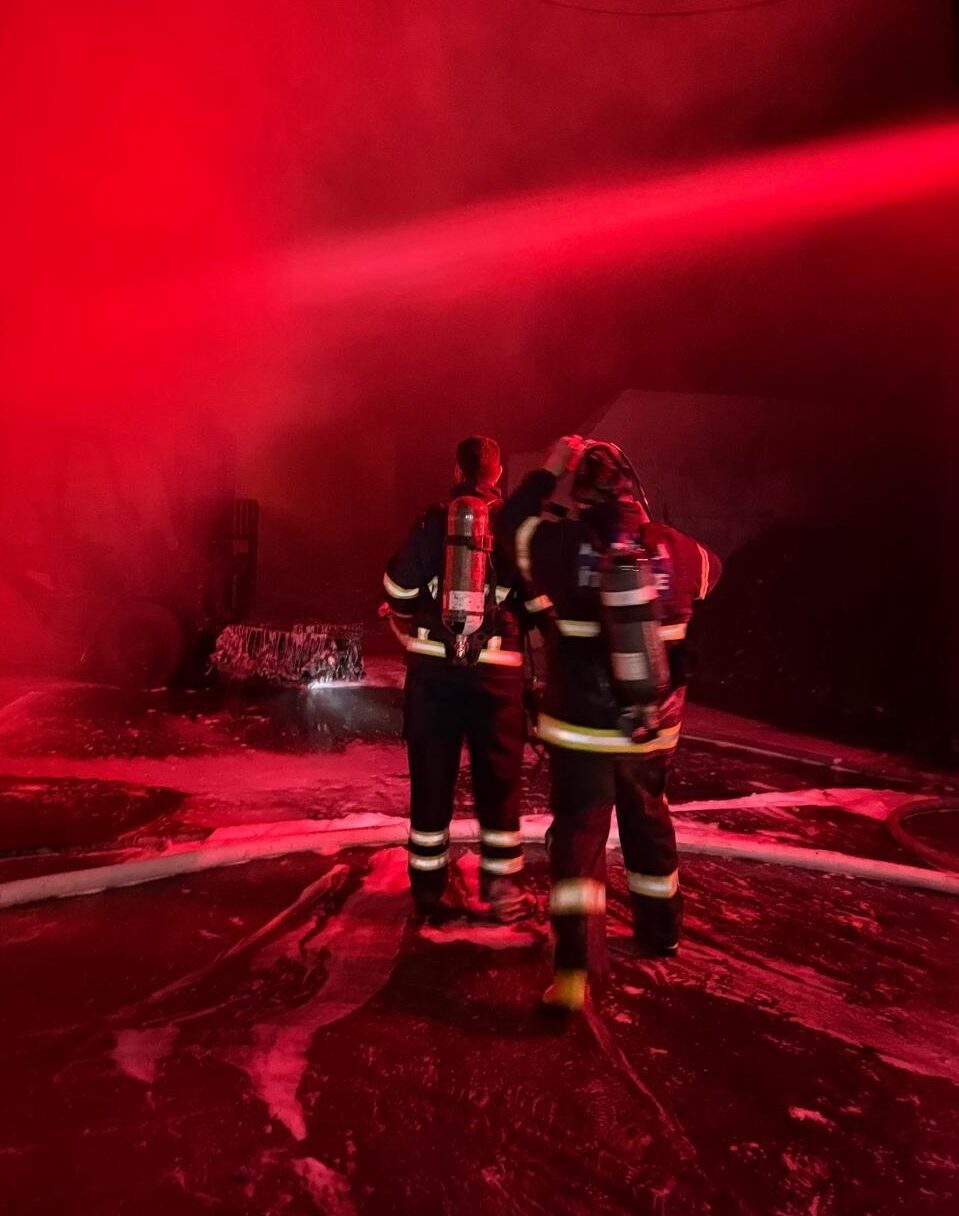 OSMANİYE (AA) – Osmaniye'nin Kadirli ilçesinde geri dönüşüm tesisinde çıkan