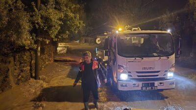 OSMANİYE (AA) – Osmaniye'nin Düziçi ilçesinde sağanak hayatı olumsuz etkiledi.