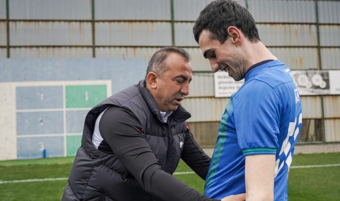 RİZE (AA) – Çaykur Rizespor Kulübü, 2 Nisan Dünya Otizm