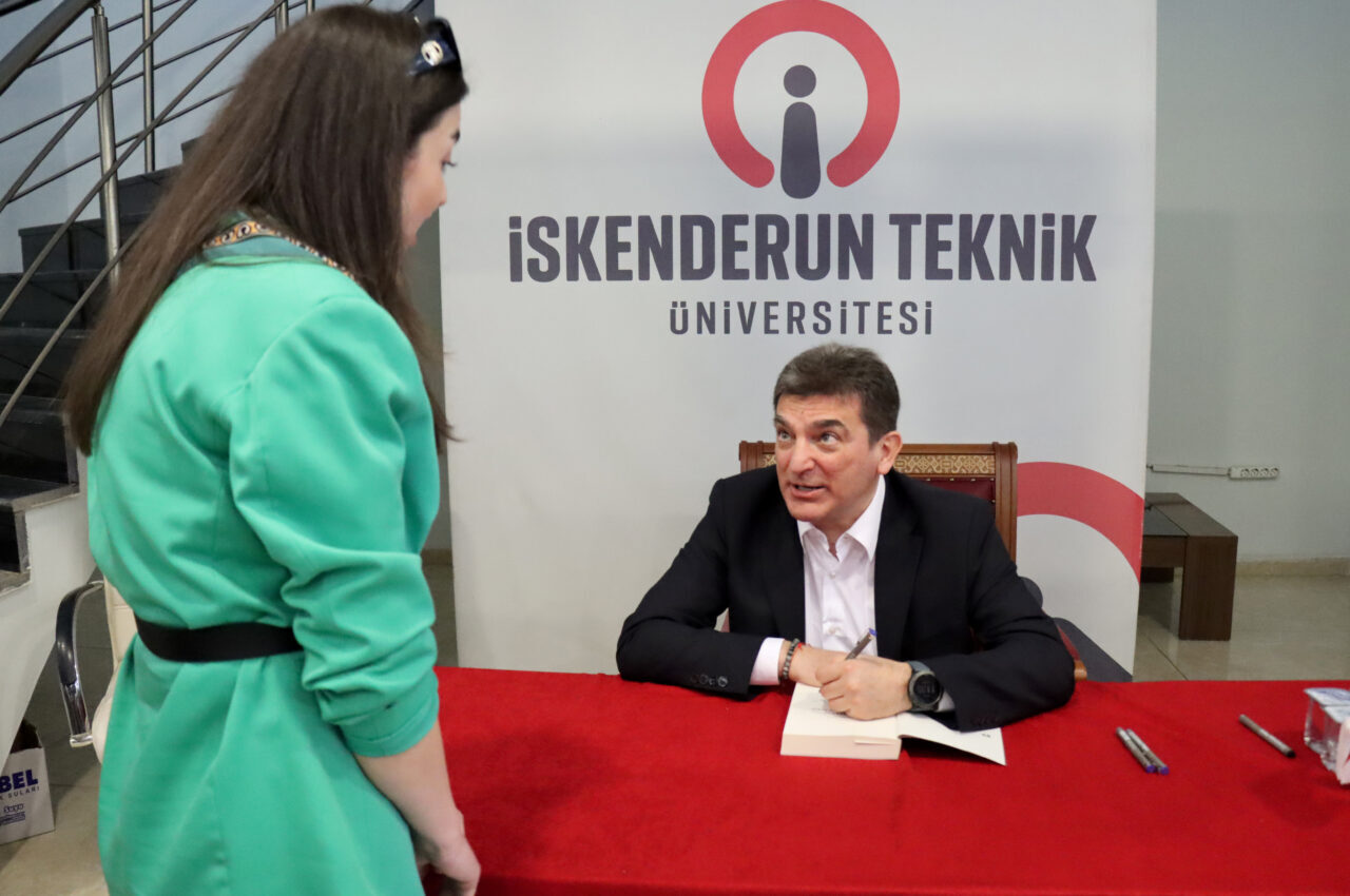 HATAY (AA) – OYAK Genel Müdürü Prof. Dr. Murat Yalçıntaş,