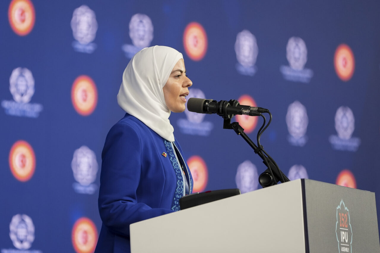 - PAB Başkanı Tulia Ackson:
- "Bugün alacağımız kararlar gelecek kuşakların