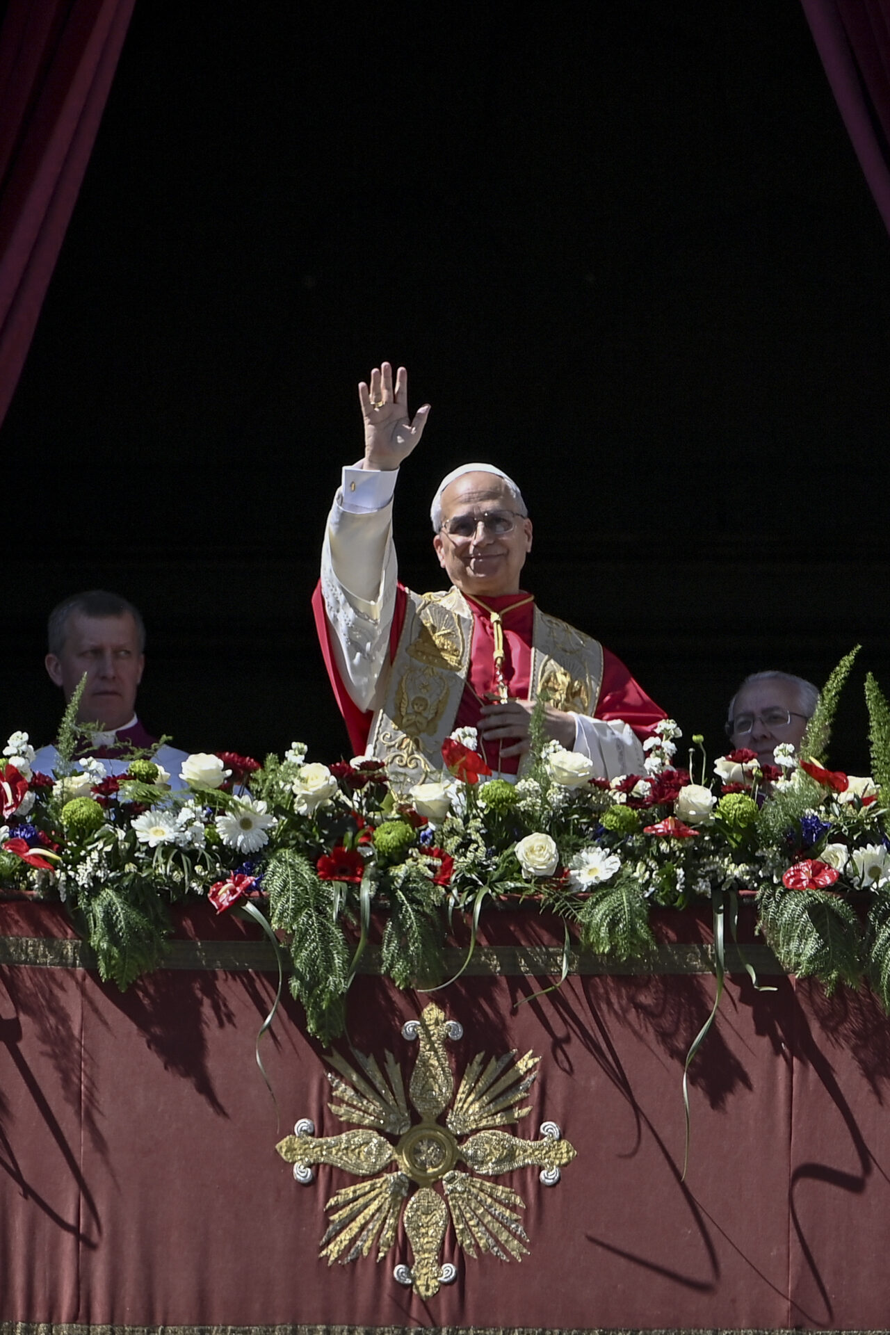 - "Elinde silah olanlar onları bıraksın. Savaş çıkarma gücüne sahip