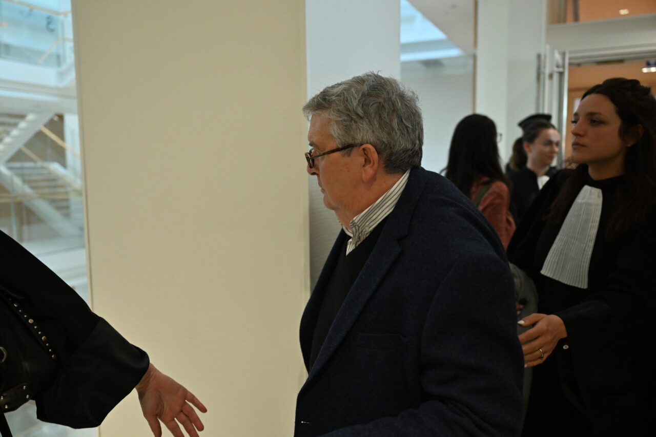 PARİS (AA) – Paris Ceza Mahkemesi, Fransız çimento firması Lafarge'ı,