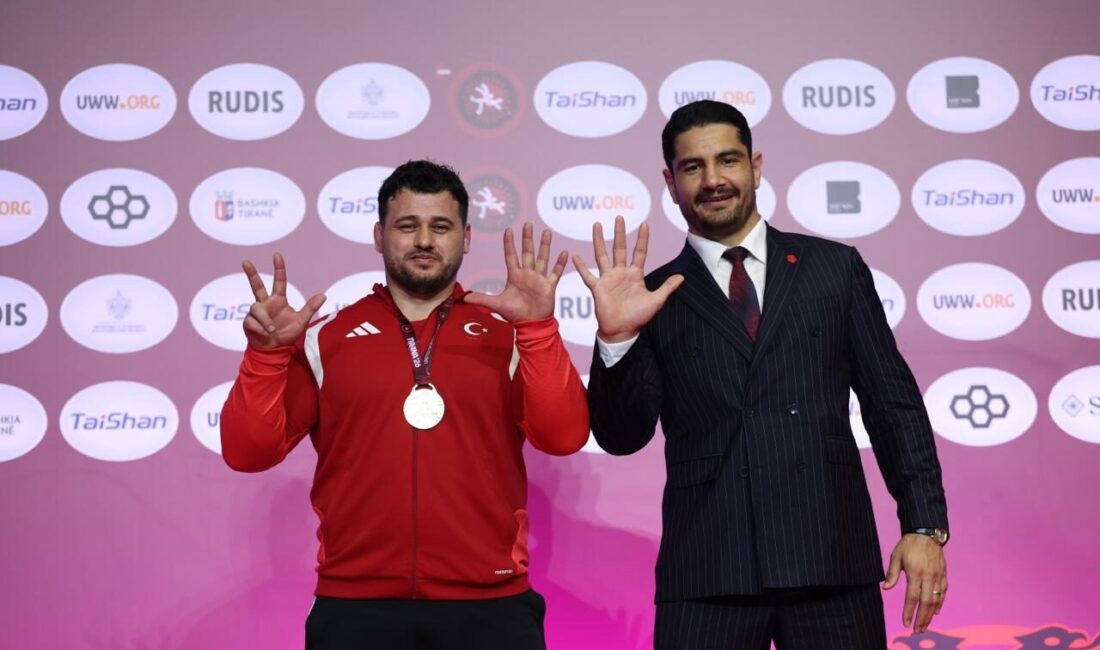 - Avrupa Güreş Şampiyonası'nda grekoromen stil 130 kilo finalinde Macar