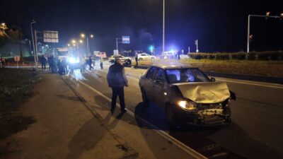 RİZE (AA) – Rize'de iki otomobilin çarpışması sonucu 4 kişi