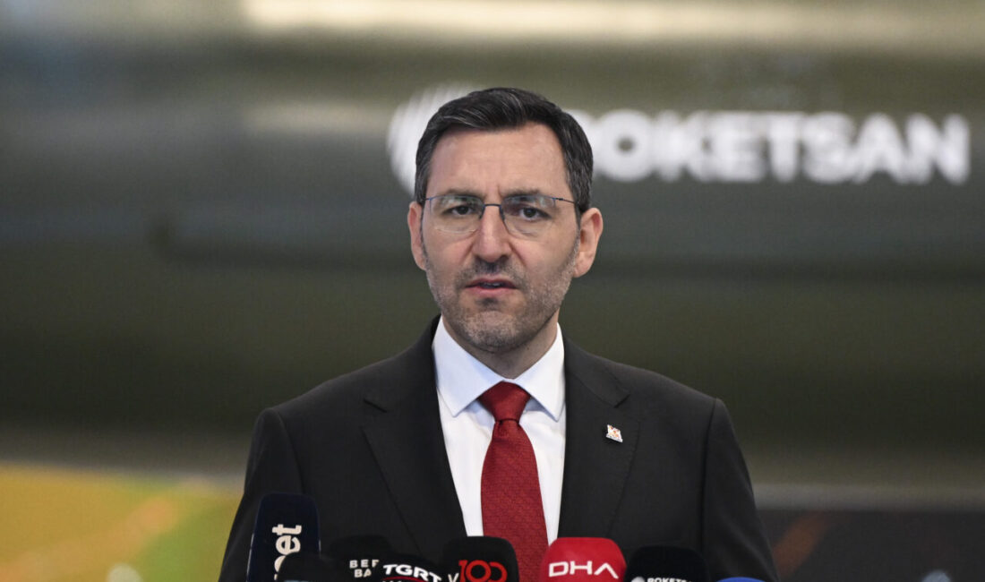 - "Toplamda 1 milyar dolarlık bir yatırımı hayata geçirmiş olduk.