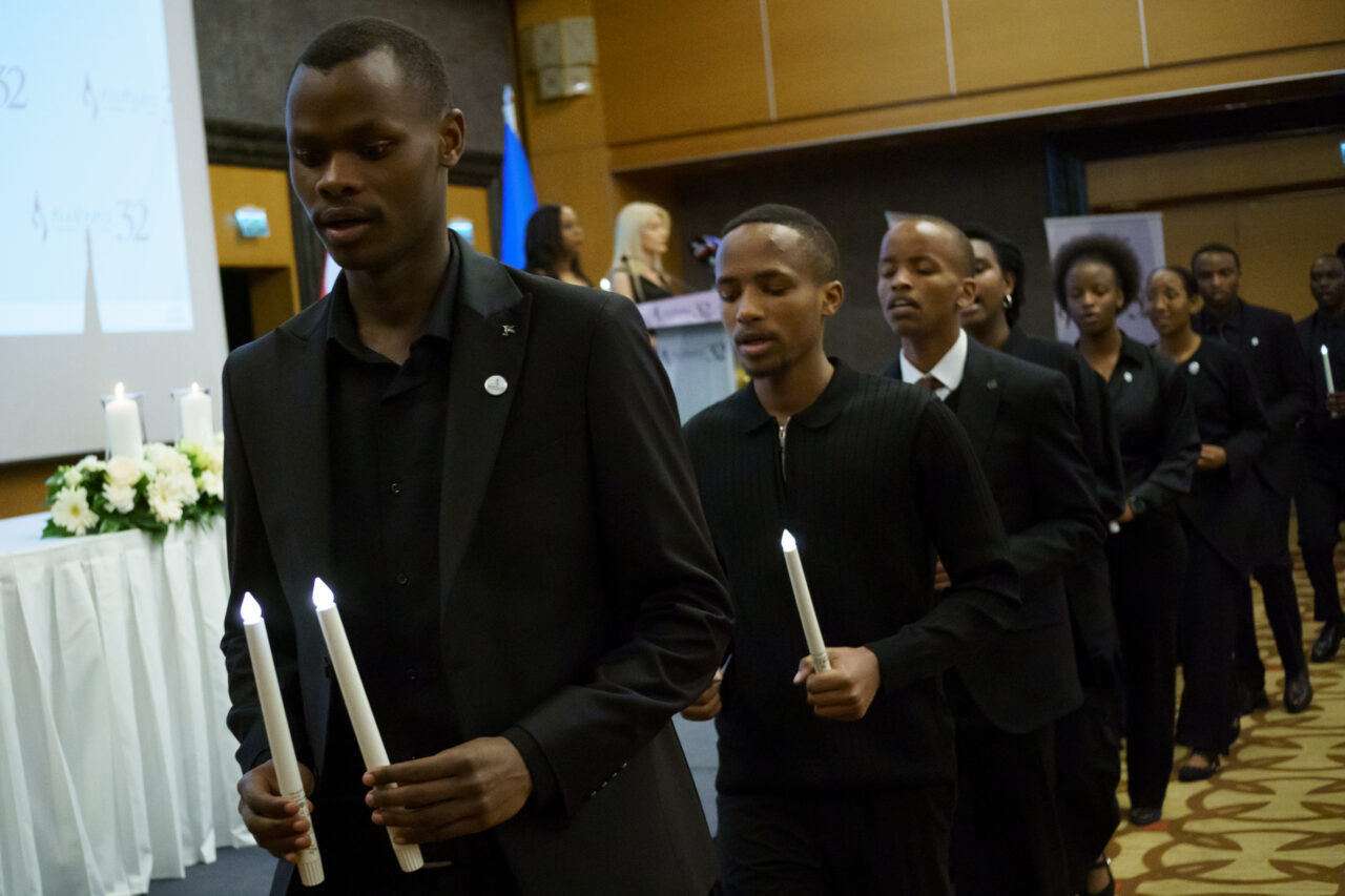 ANKARA (AA) – Ruanda'nın Ankara Büyükelçiliğince düzenlenen törende 1994'te Tutsilere