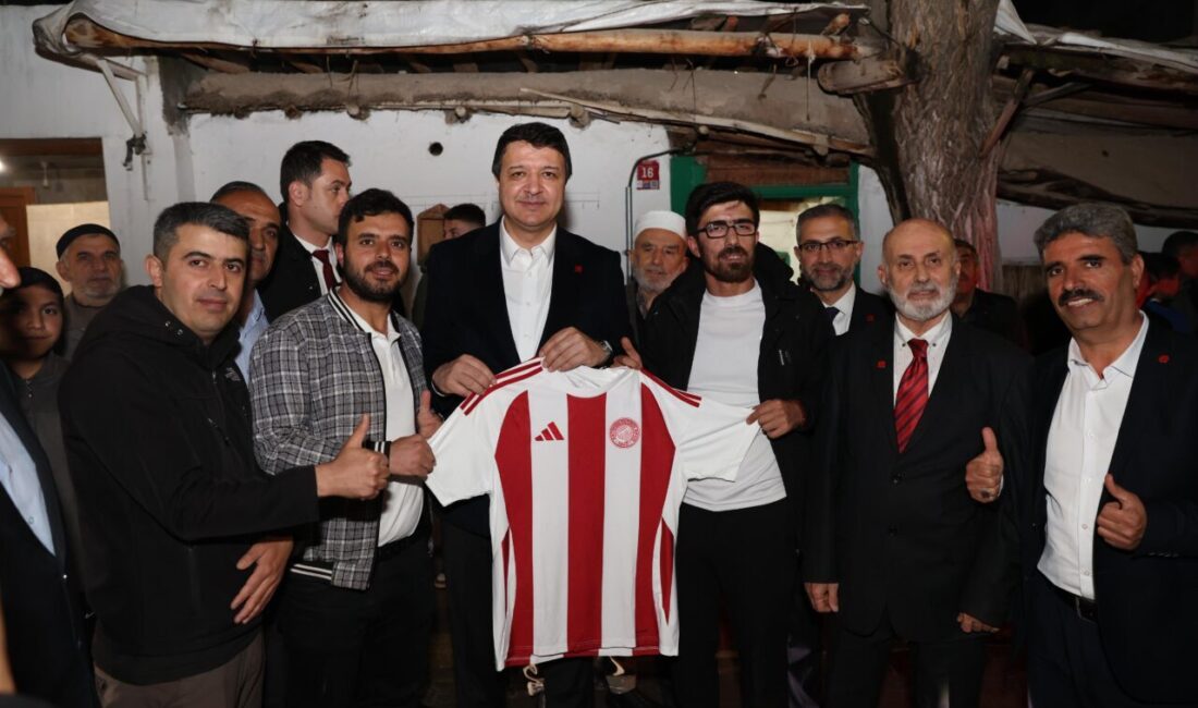BATMAN (AA) – Saadet Partisi Genel Başkanı Mahmut Arıkan, Batman'da