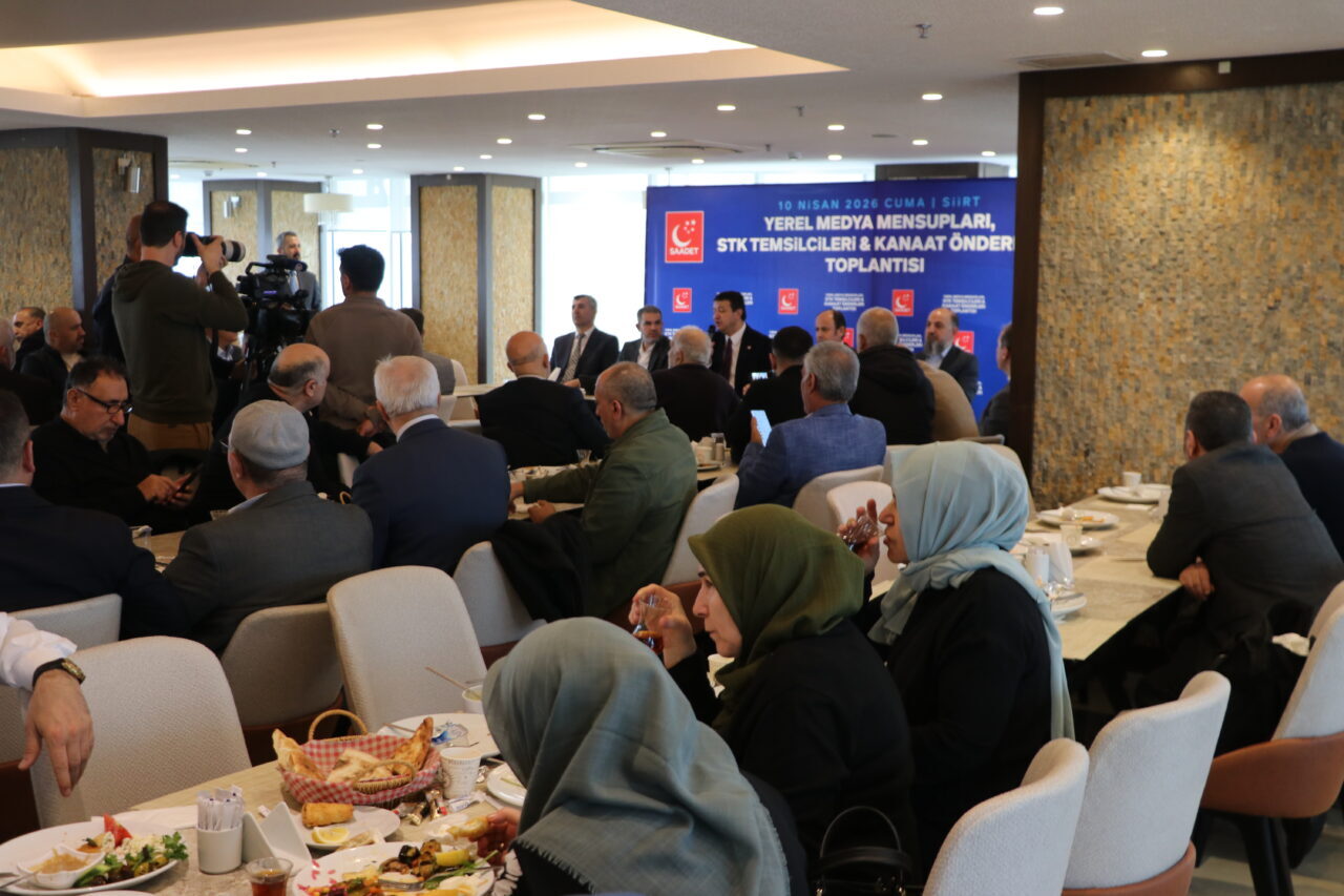 SİİRT (AA) – Saadet Partisi Genel Başkanı Mahmut Arıkan, Siirt'te