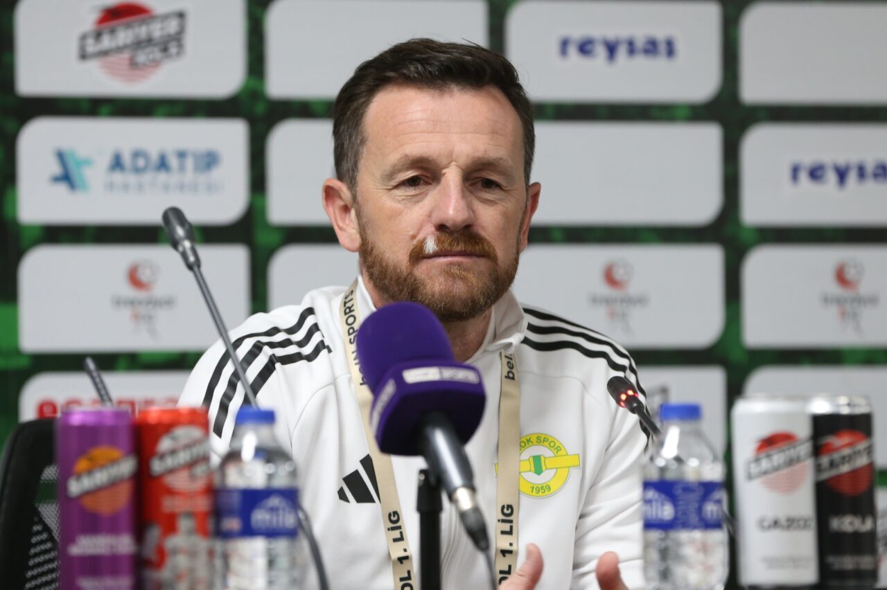 - Esenler Erokspor Teknik Direktörü Uğur Okur:
-"Oyuncu arkadaşlarımıza teşekkür ediyoruz.