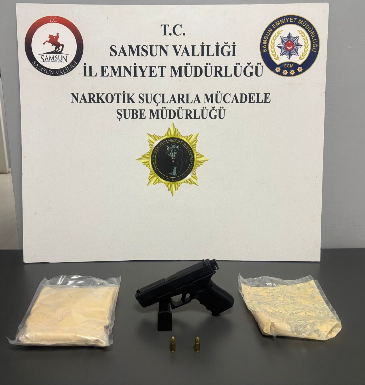SAMSUN (AA) – Samsun'un Çarşamba ilçesinde düzenlenen uyuşturucu operasyonunda 1