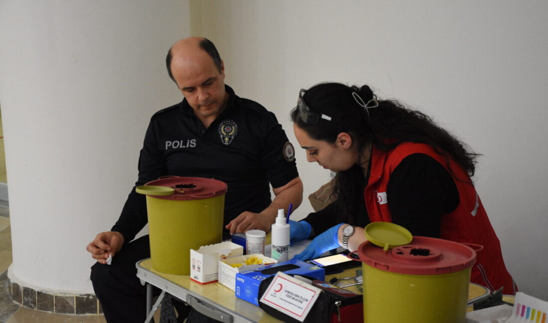 SAMSUN (AA) – Samsun'da 181 emniyet personeli, Türk Polis Teşkilatı'nın