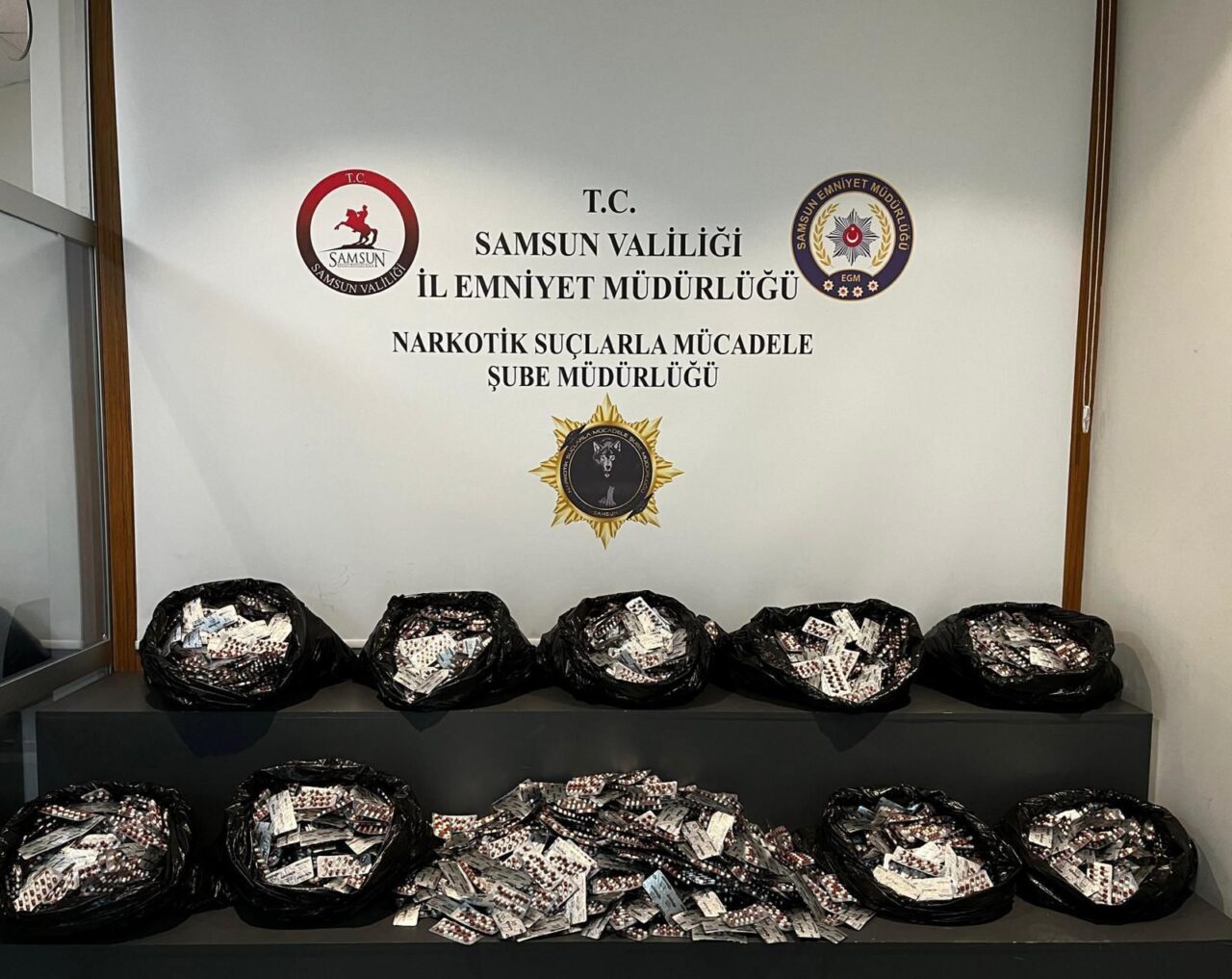 SAMSUN (AA) – Samsun'da düzenlenen operasyonda 44 bin 800 uyuşturucu