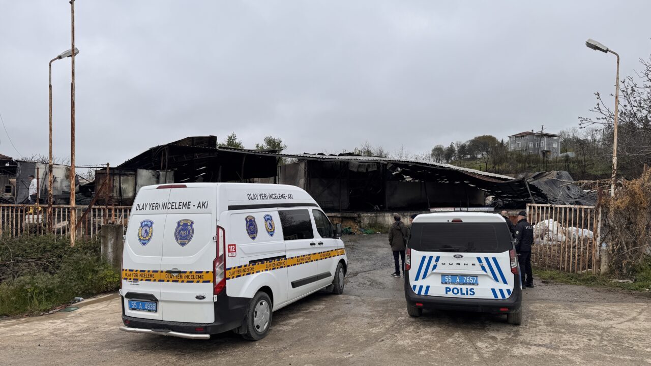 SAMSUN (AA) – Samsun'un İlkadım ilçesinde bir depoda çıkan yangın,