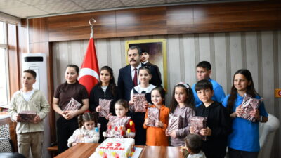 SAMSUN (AA) – Samsun'un Vezirköprü ilçesinde, 23 Nisan Ulusal Egemenlik