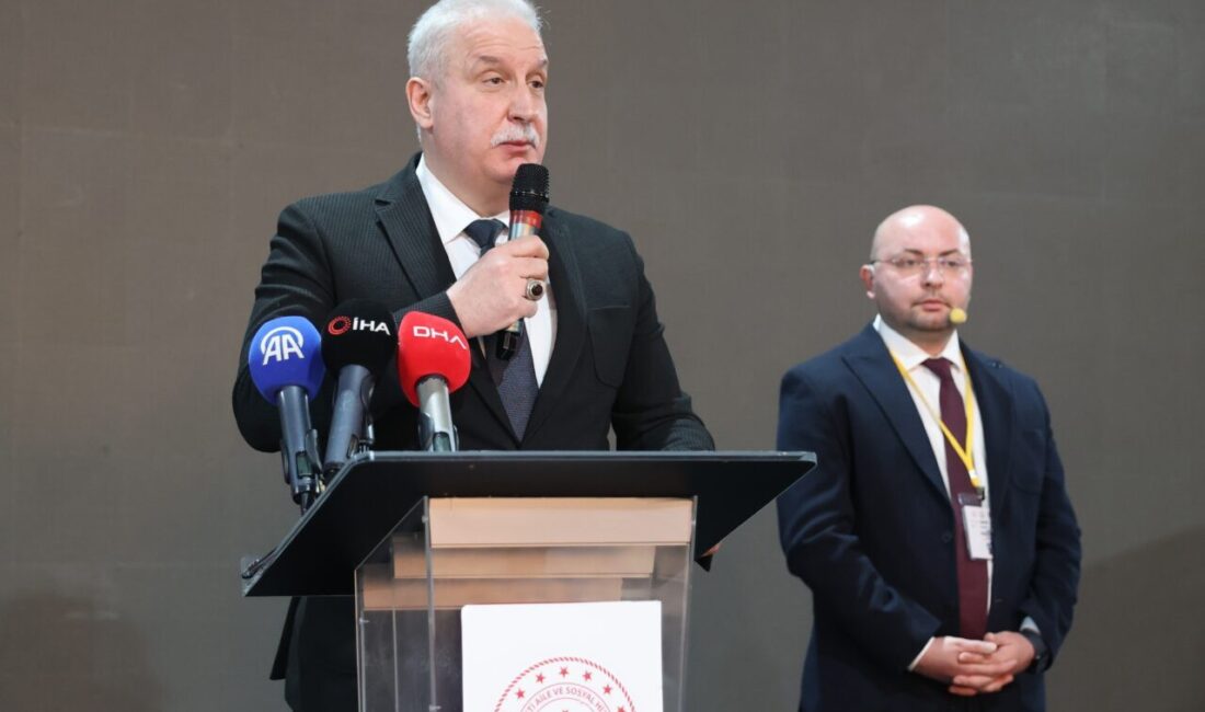 SAMSUN (AA) – Samsun'da, 2 Nisan Dünya Otizm Farkındalık Günü