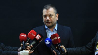 - Trabzonspor Kulübü Başkanı Ertuğrul Doğan:
-"Hem Samsunspor takımını hem de